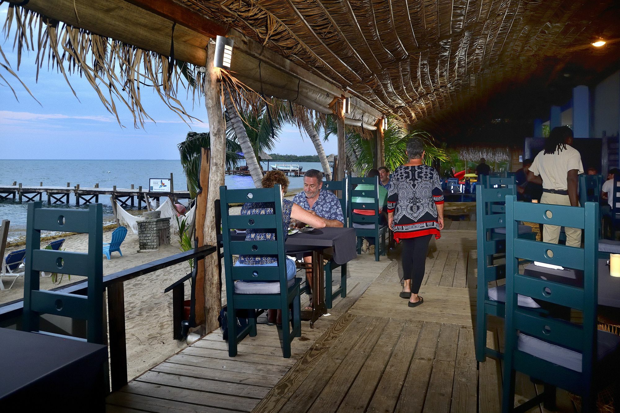 Parrot Cove Lodge ฮอปกินส์ ภายนอก รูปภาพ